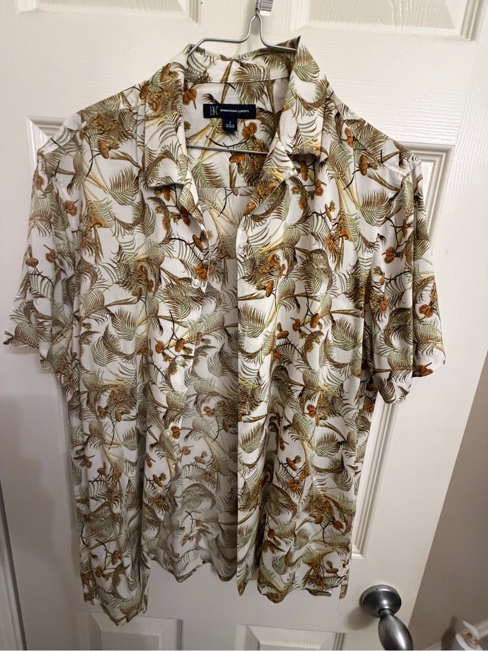 INC International Concepts White Tropical Print Short Sleeve Shirt